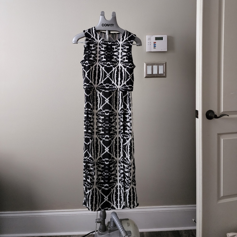 Express Top and Skirt Set
